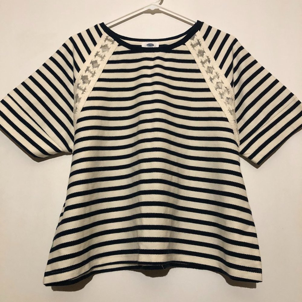 ☀️Old Navy Striped Top | sz L